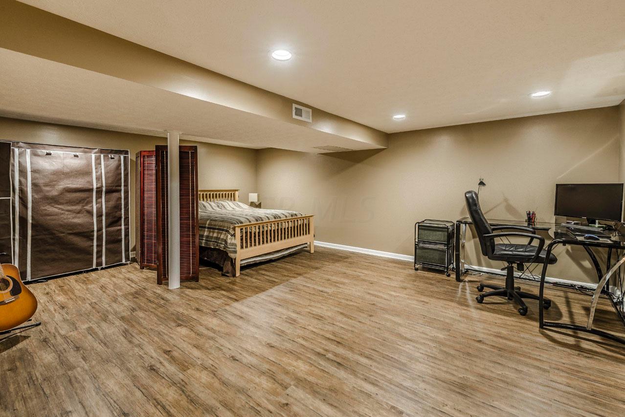 4835 Cosgray Road Hilliard, OH 43026 - Photo 27 of 49 Gallery Image 27