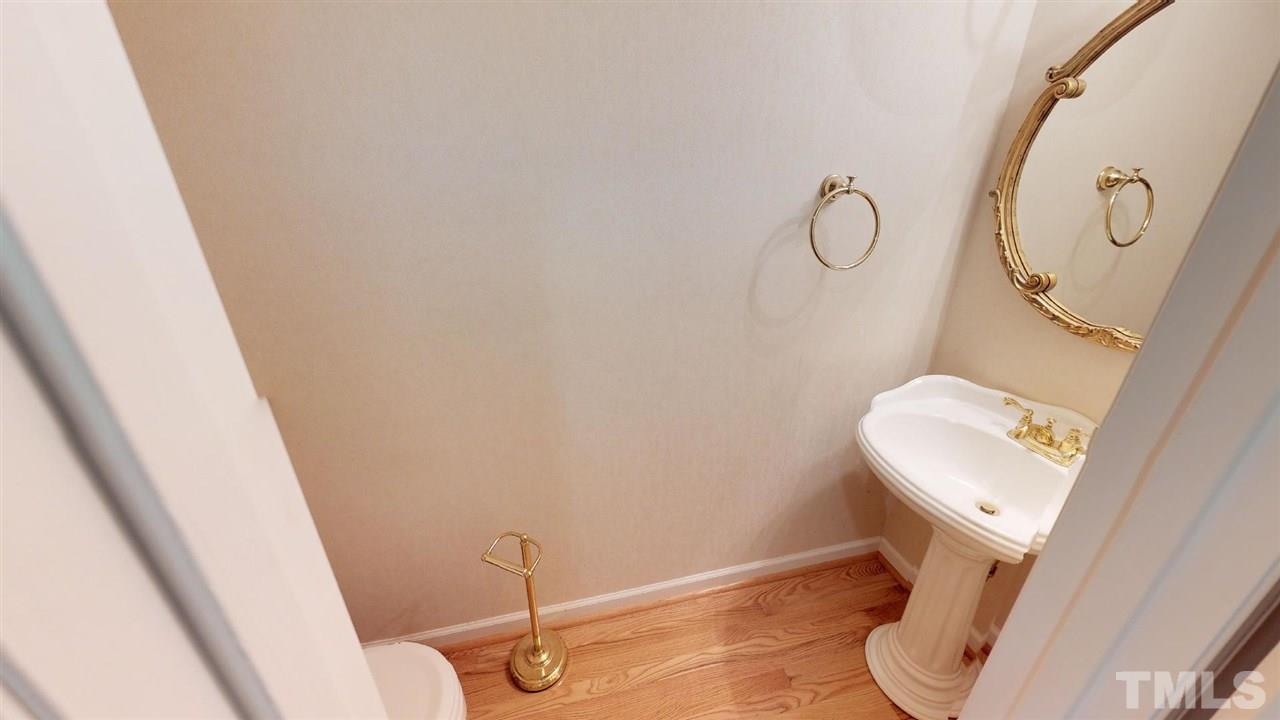 112 Wythe Circle Raleigh, NC 27615 - Photo 14 of 25 Gallery Image 14