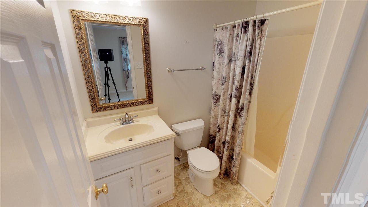 112 Wythe Circle Raleigh, NC 27615 - Photo 19 of 25 Gallery Image 19