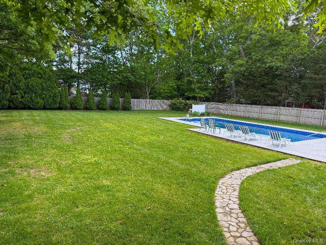 36 Matthews Drive Remsenburg, NY 11960 - Photo 4 of 21