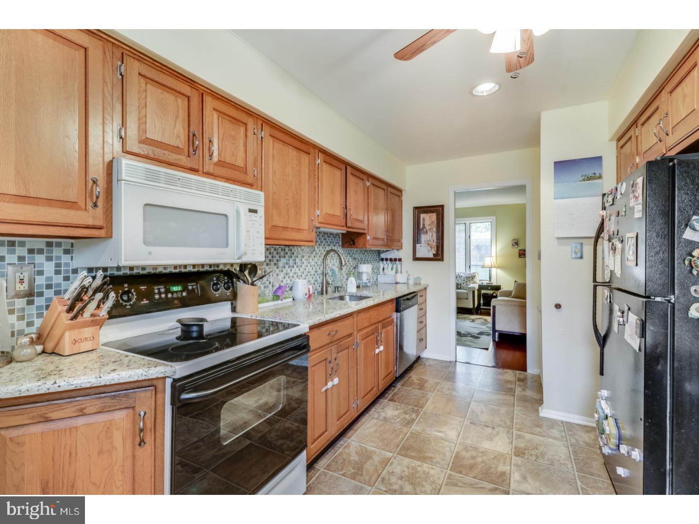 17 Spinet Road Newark, DE 19713 - Photo 10 of 25 Kitchen