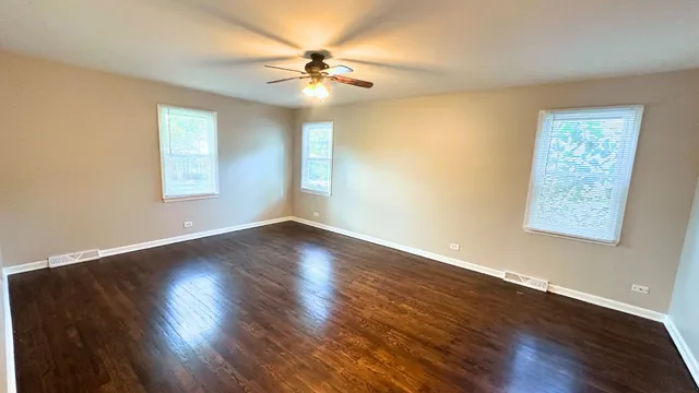 $340,000 | 1248 Berry Lane, Flossmoor, IL 60422