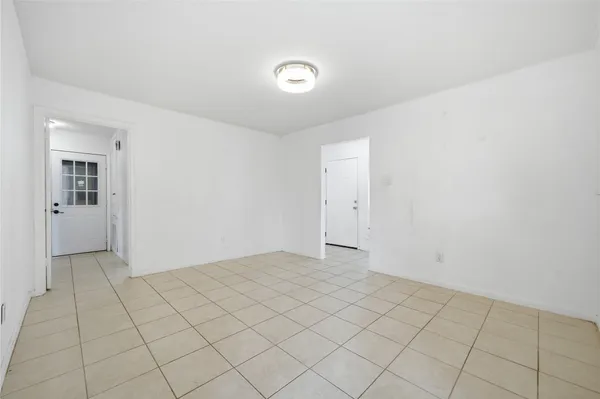 $1,825 | 12203 Cape Hyannis Drive, Houston, TX 77048