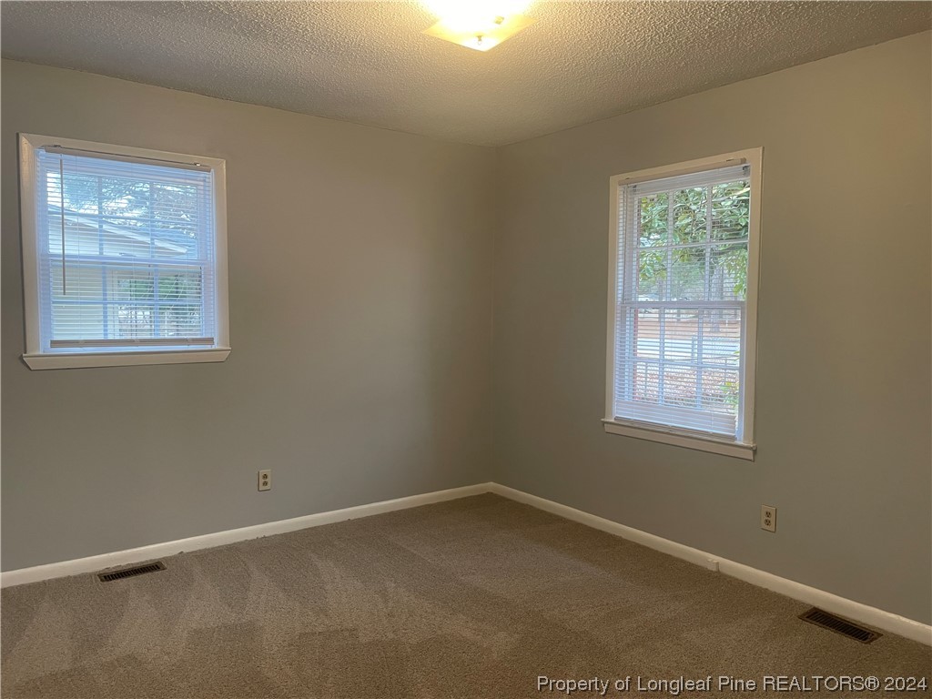 1606 Shaw Road Fayetteville, NC 28311 - Photo 9 of 25 Gallery Image 9