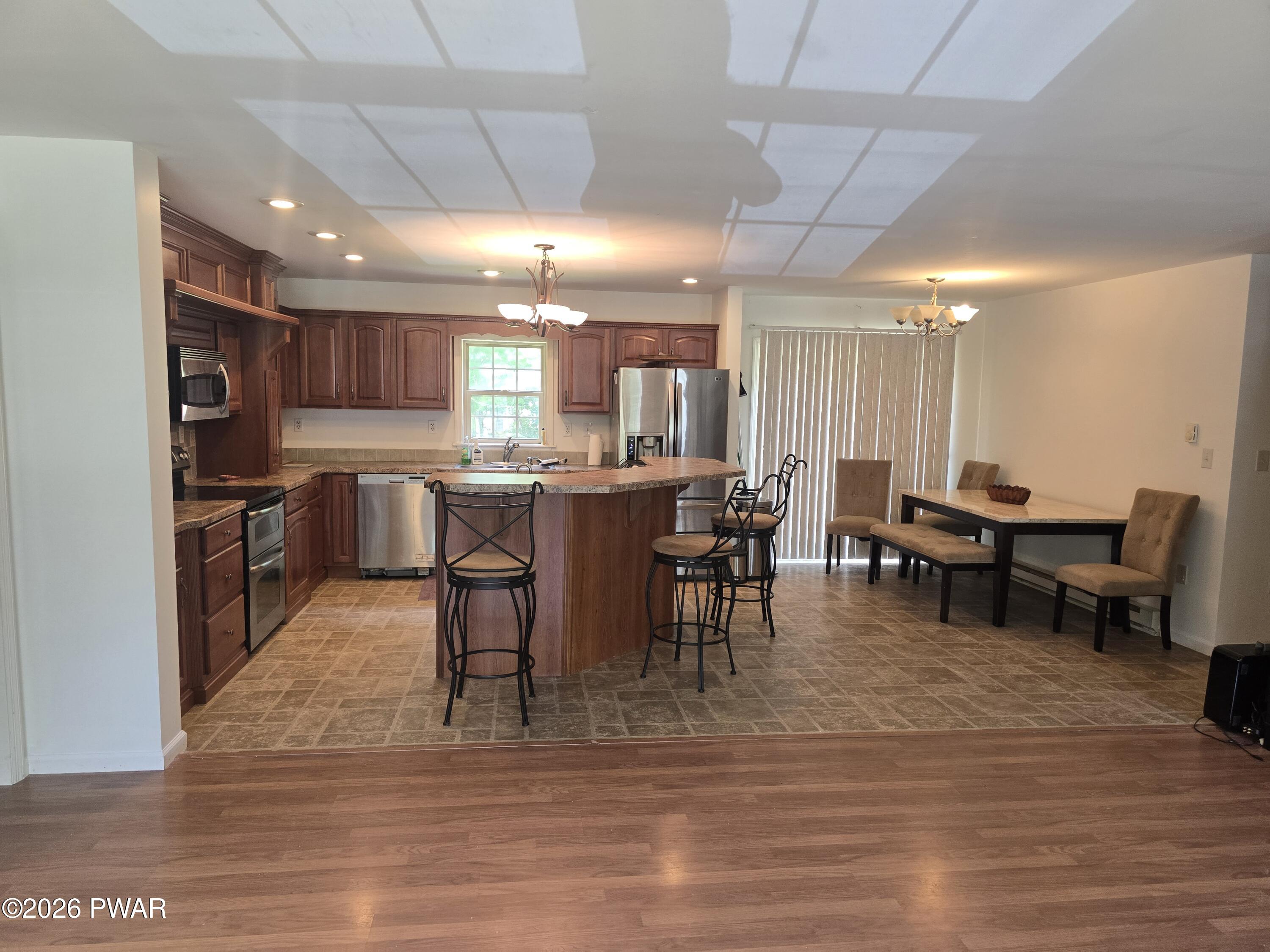 103 Spruce Place Milford, PA 18337 - Photo 3 of 12