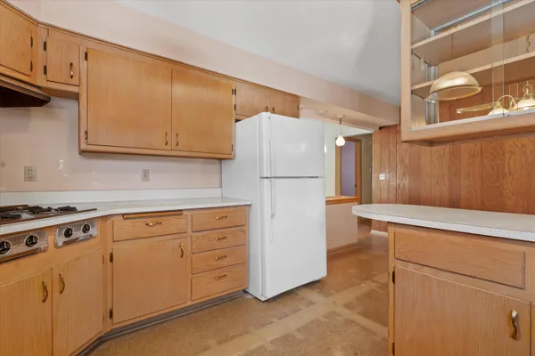 $419,900 | 6986 North Ardara Avenue, Glendale, WI 53209