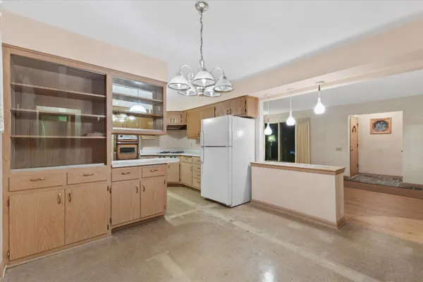 $419,900 | 6986 North Ardara Avenue, Glendale, WI 53209