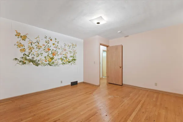 $419,900 | 6986 North Ardara Avenue, Glendale, WI 53209