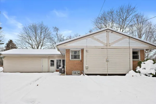 $419,900 | 6986 North Ardara Avenue, Glendale, WI 53209