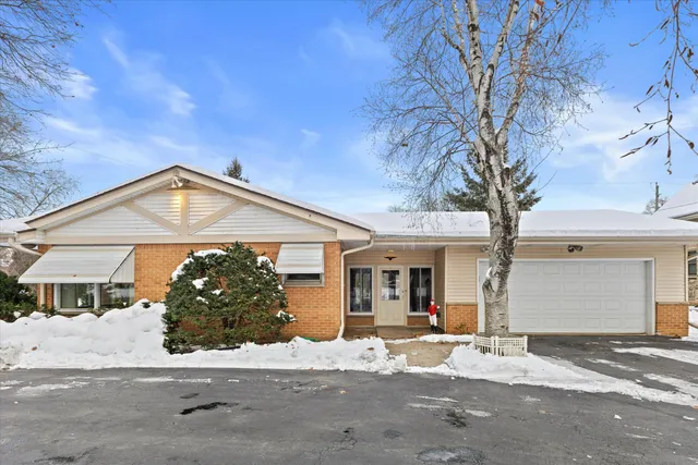 $419,900 | 6986 North Ardara Avenue, Glendale, WI 53209