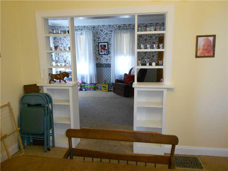 352 Ridge Avenue Canonsburg, PA 15317 - Photo 8 of 21 Dining Room.