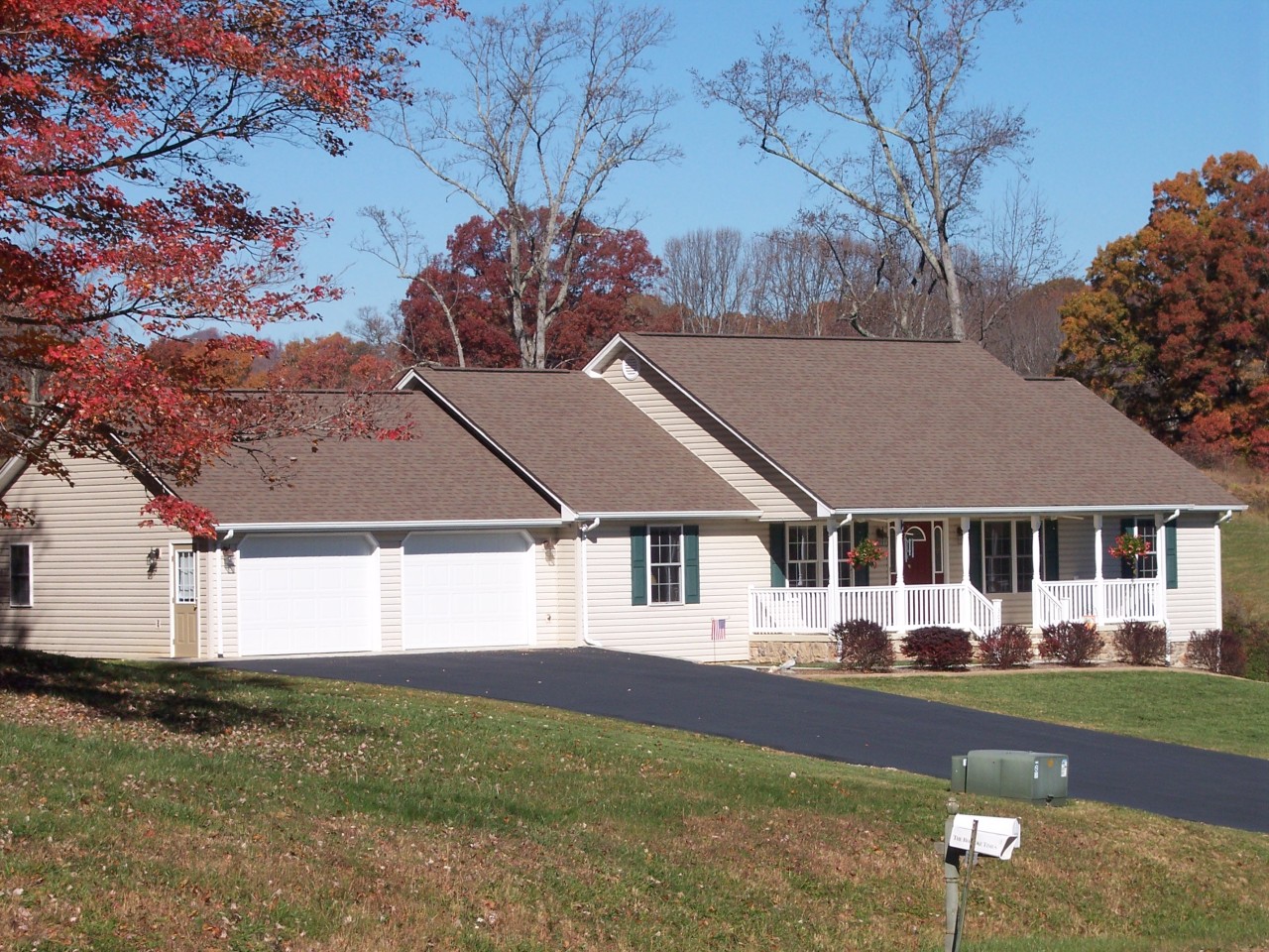 307 Aftons Meadow Road Vinton, VA 24179 - Photo 2 of 44 Gorgeous setting