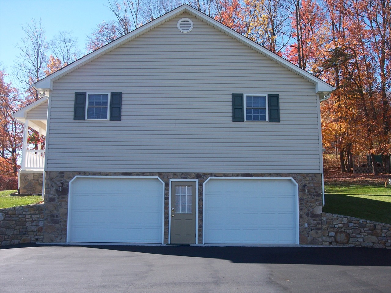 307 Aftons Meadow Road Vinton, VA 24179 - Photo 16 of 44 Oversized Double car garage under