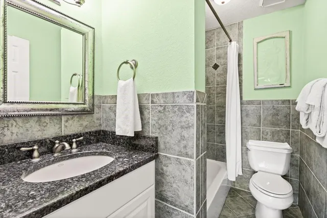 a picture of a floor plan