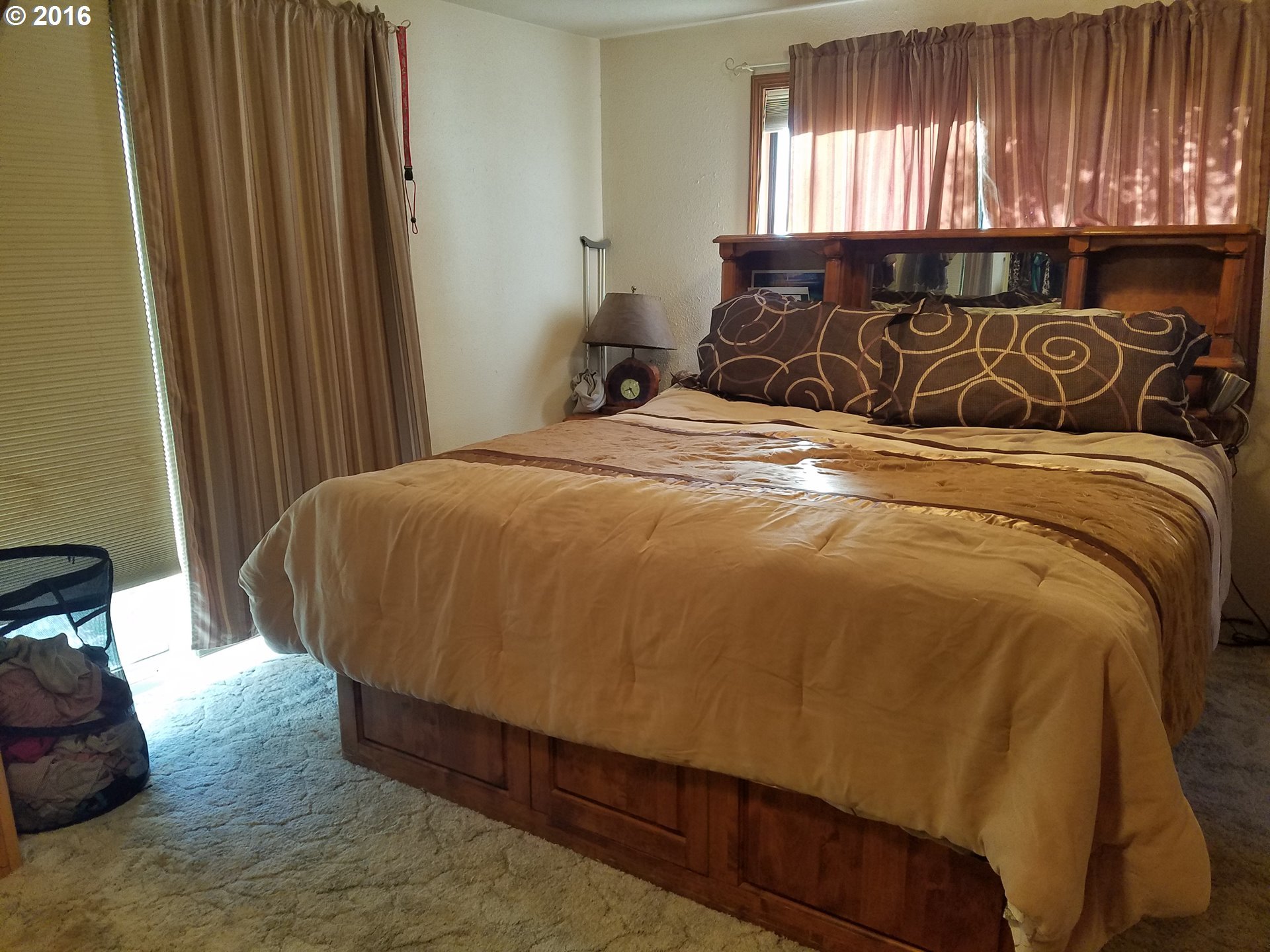1807 Southwest Goodwin Place Pendleton, OR 97801 - Photo 12 of 24 a bedroom with a bed and window