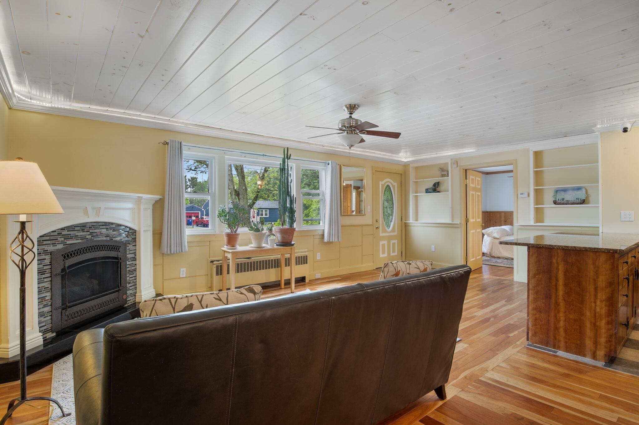 535 Spring Street Westbrook, ME 04092 - Photo 8 of 34 535_Spring_St_08