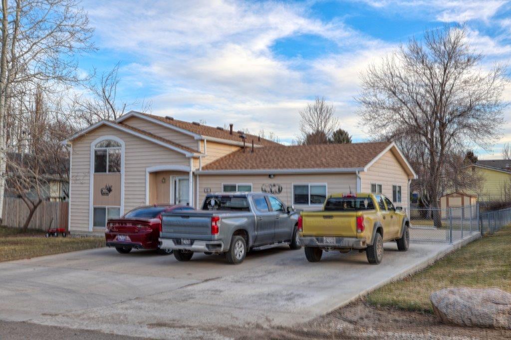 766 Huntington Street Sheridan, WY 82801 - Photo 4 of 39 2P9A1151_6