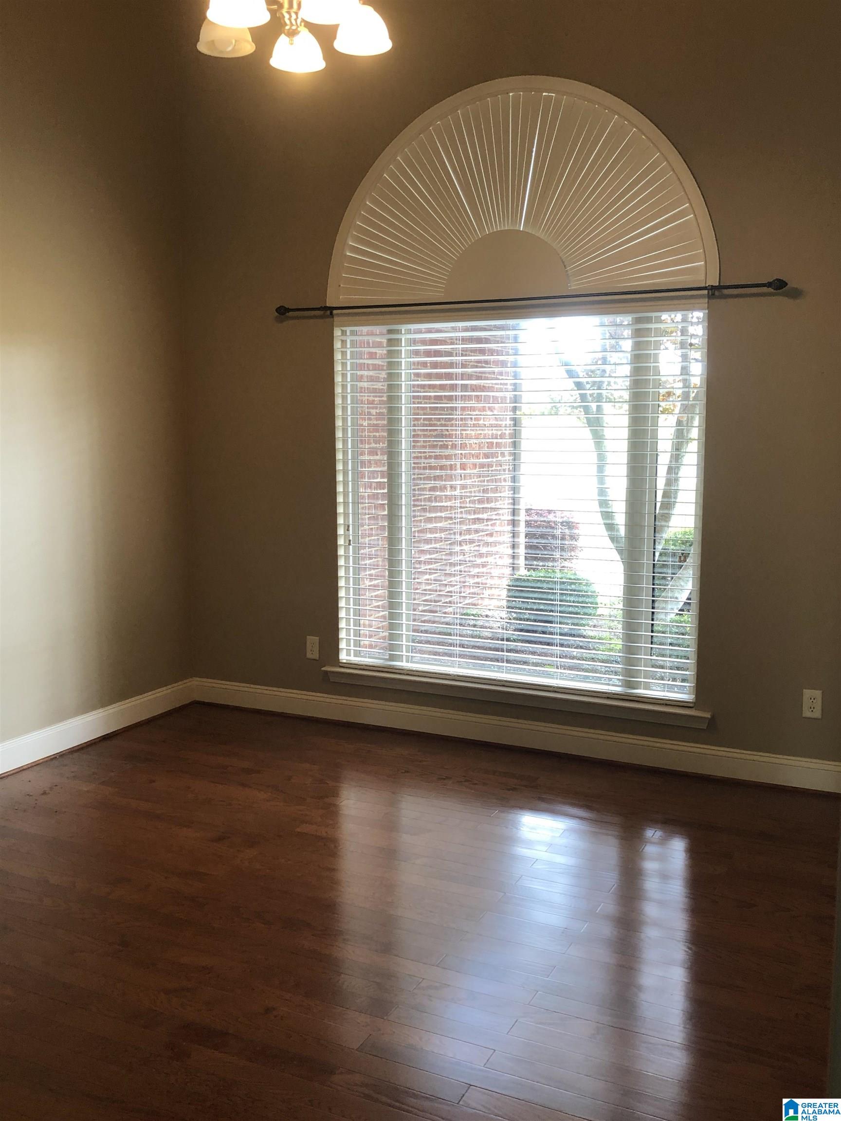 95 Crest Loop Road Clanton, AL 35045 - Photo 5 of 61