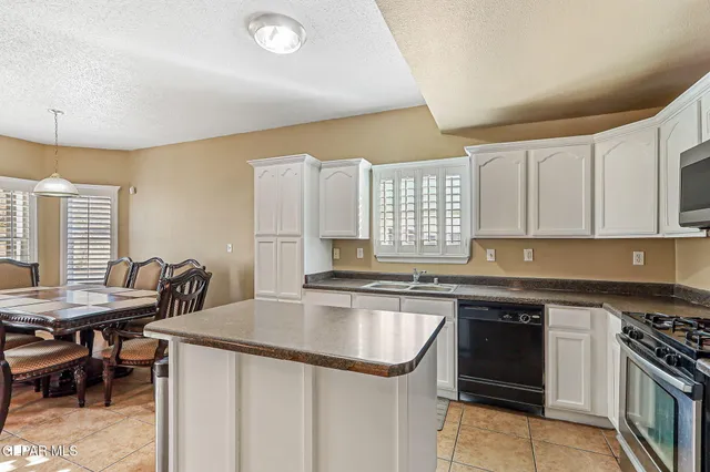 $330,000 | 6008 Palmdale Street, El Paso, TX 79932