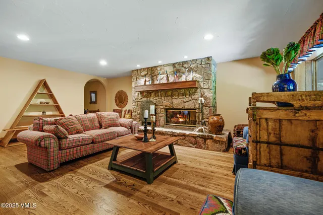 $8,295,000 | 30 Holden Place, Beaver Creek, CO 81620