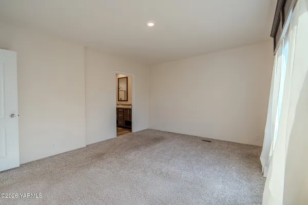 $190,000 | 2802 South 5th Avenue, Unit 21, Union Gap, WA 98903