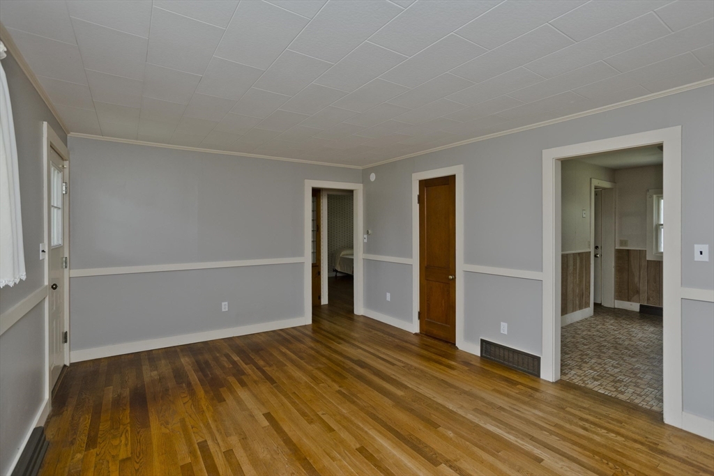 723 Ryan Road Northampton, MA 01062 - Photo 20 of 41