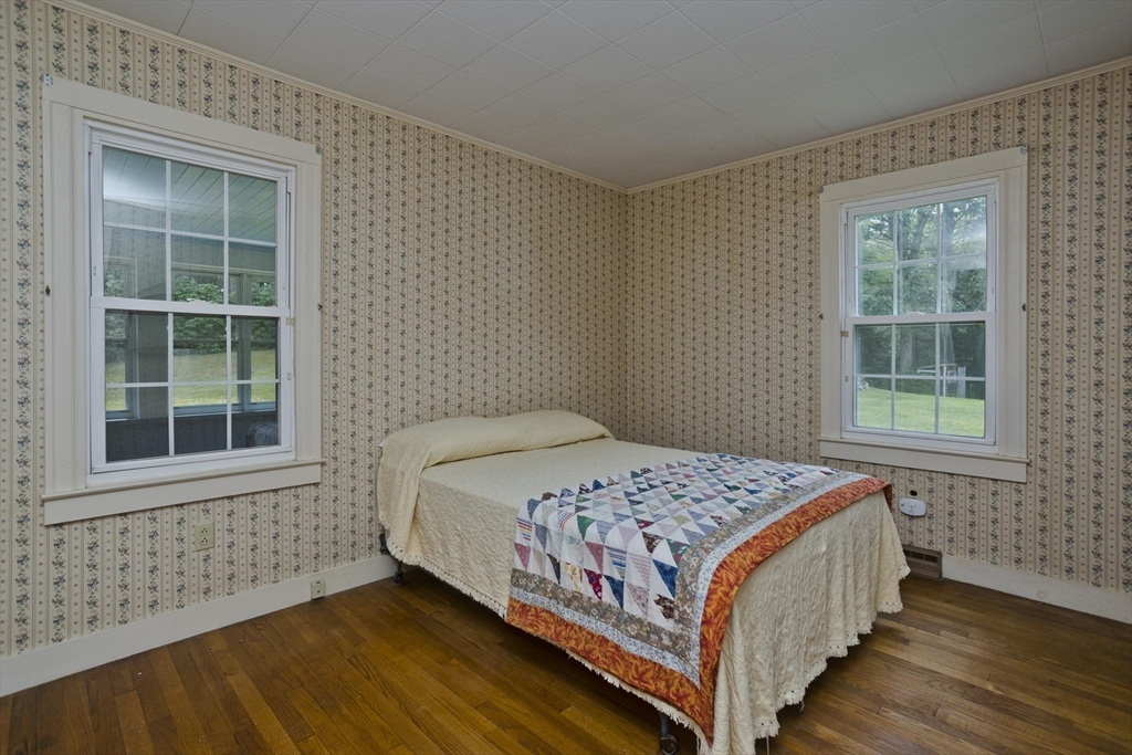 723 Ryan Road Northampton, MA 01062 - Photo 21 of 41