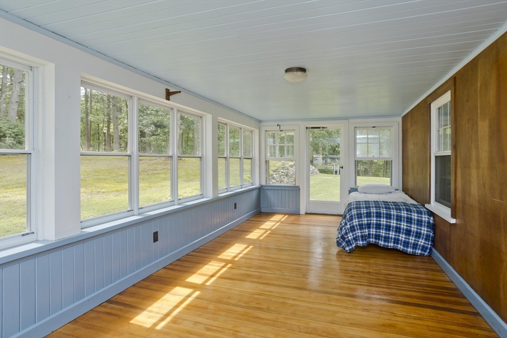 723 Ryan Road Northampton, MA 01062 - Photo 26 of 41
