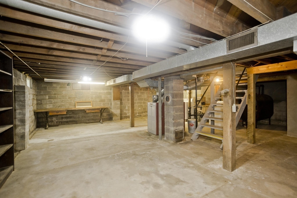 723 Ryan Road Northampton, MA 01062 - Photo 34 of 41