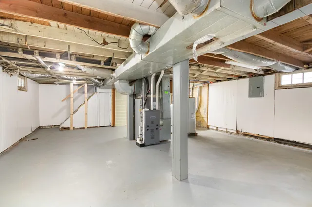 $189,999 | 649 Grant Avenue, St. Joseph, MI 49085