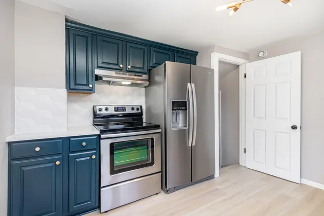 $189,999 | 649 Grant Avenue, St. Joseph, MI 49085