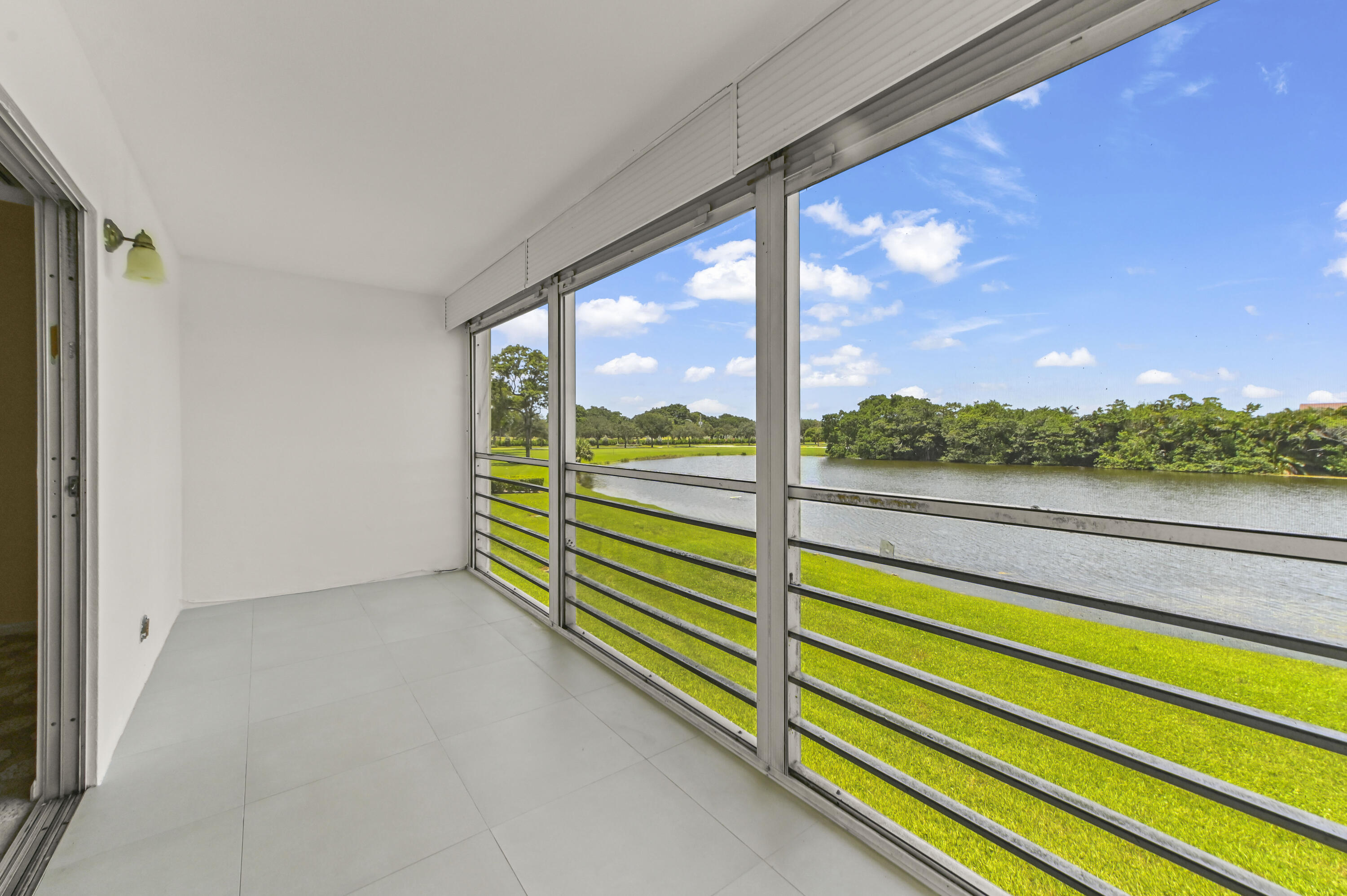 2056 Ainslie Drive Boca Raton, FL 33434 - Photo 15 of 44 16 Balcony 02