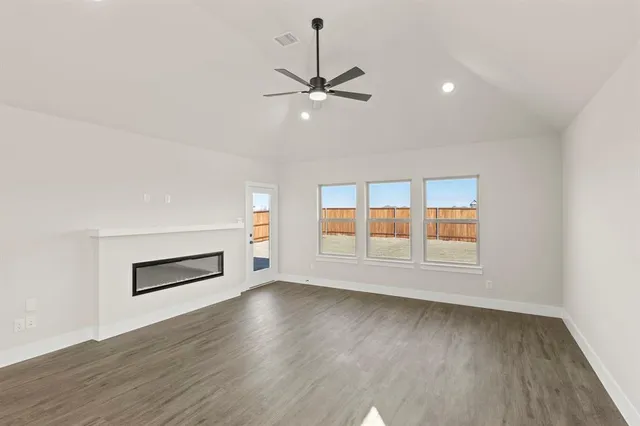 $437,405 | 2368 Bell Way, Forney, TX 75126