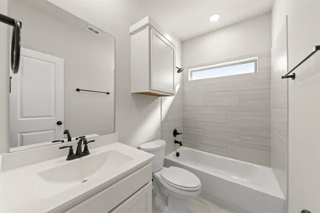 $437,405 | 2368 Bell Way, Forney, TX 75126