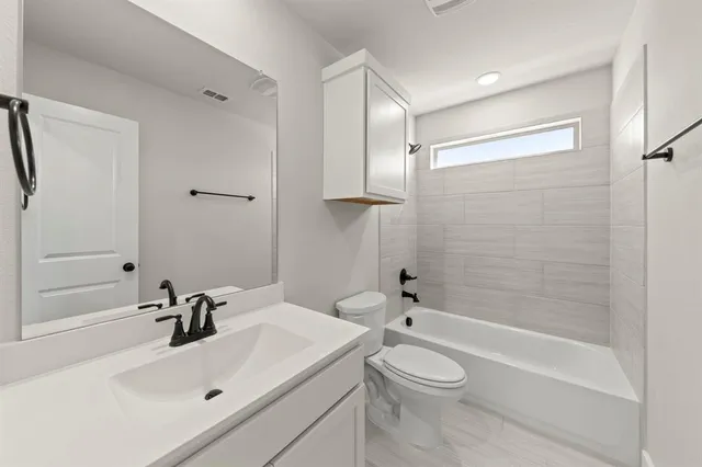 $437,405 | 2368 Bell Way, Forney, TX 75126