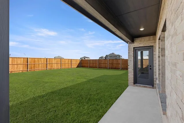 $437,405 | 2368 Bell Way, Forney, TX 75126