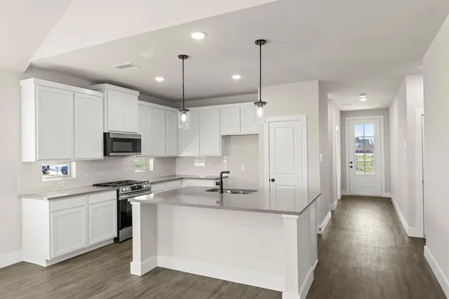 $437,405 | 2368 Bell Way, Forney, TX 75126