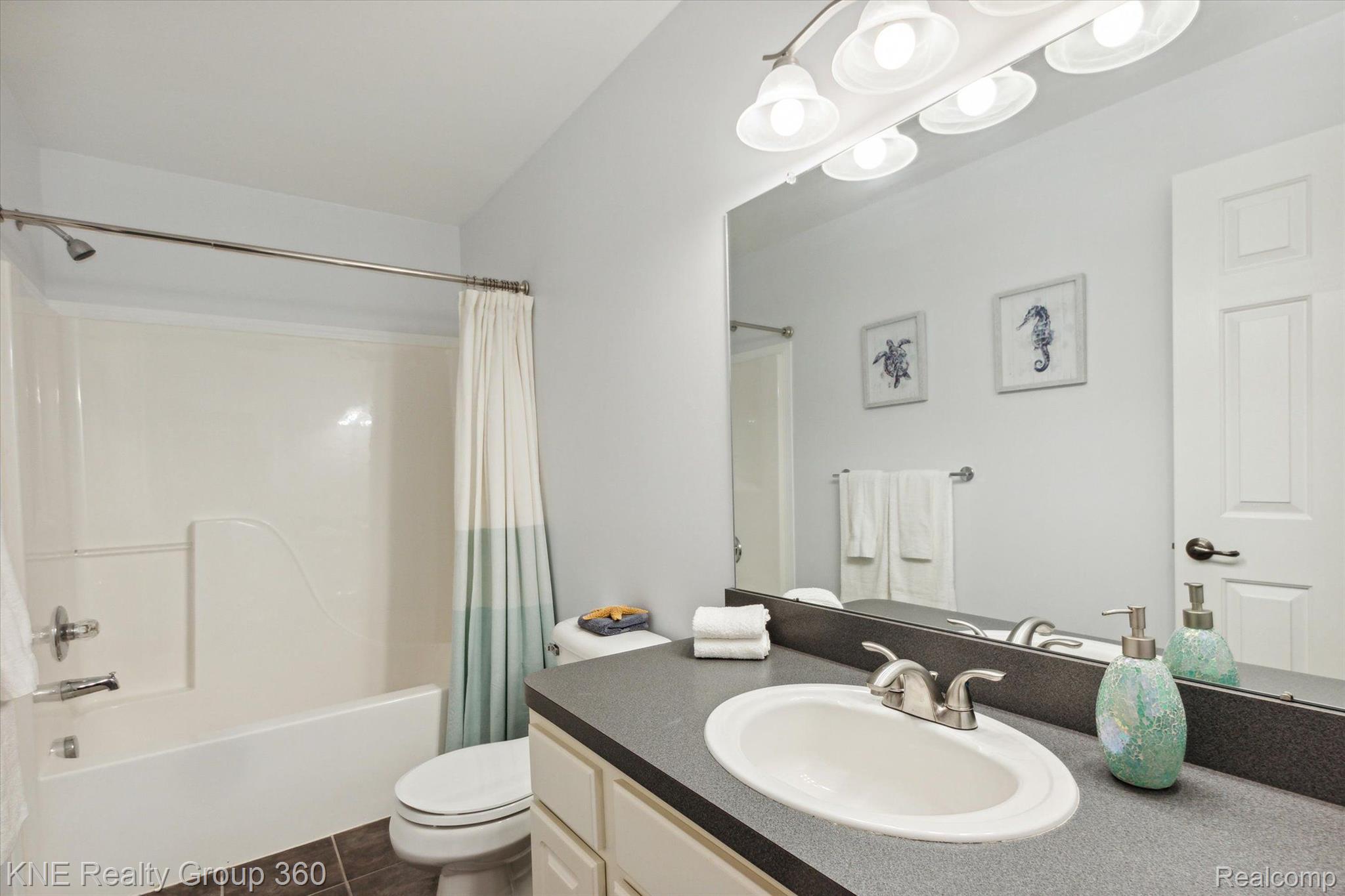 1106 Rial Lake Drive Howell, MI 48843 - Photo 23 of 35 Gallery Image 23