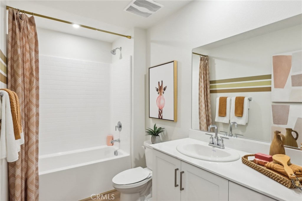 15575 April Dawn Way, Unit 2 Fontana, CA 92336 - Photo 14 of 17 MODEL HOME