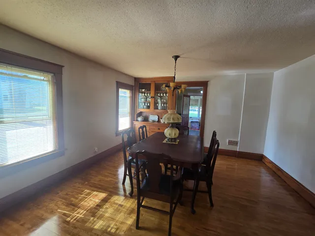 $175,000 | 208 South Walker Street, Wautoma, WI 54982