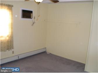 9237 Andover Road Philadelphia, PA 19114 - Photo 6 of 11 Bedroom - Main