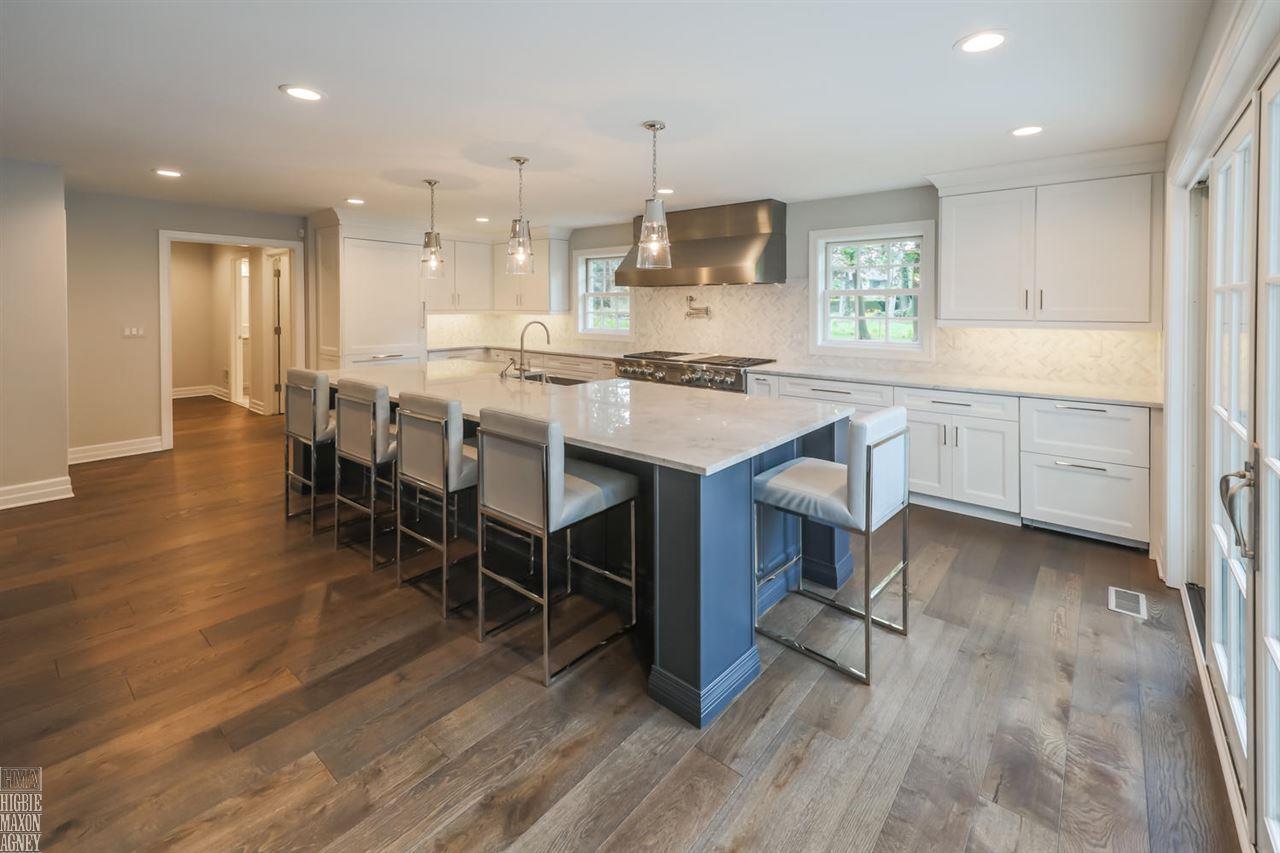 515 Shelden Road Grosse Pointe Shores, MI 48236 - Photo 6 of 71