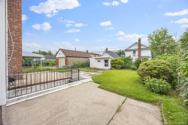 $849,000 | 81-40 268th Street | Floral Park