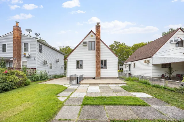 $849,000 | 81-40 268th Street | Floral Park