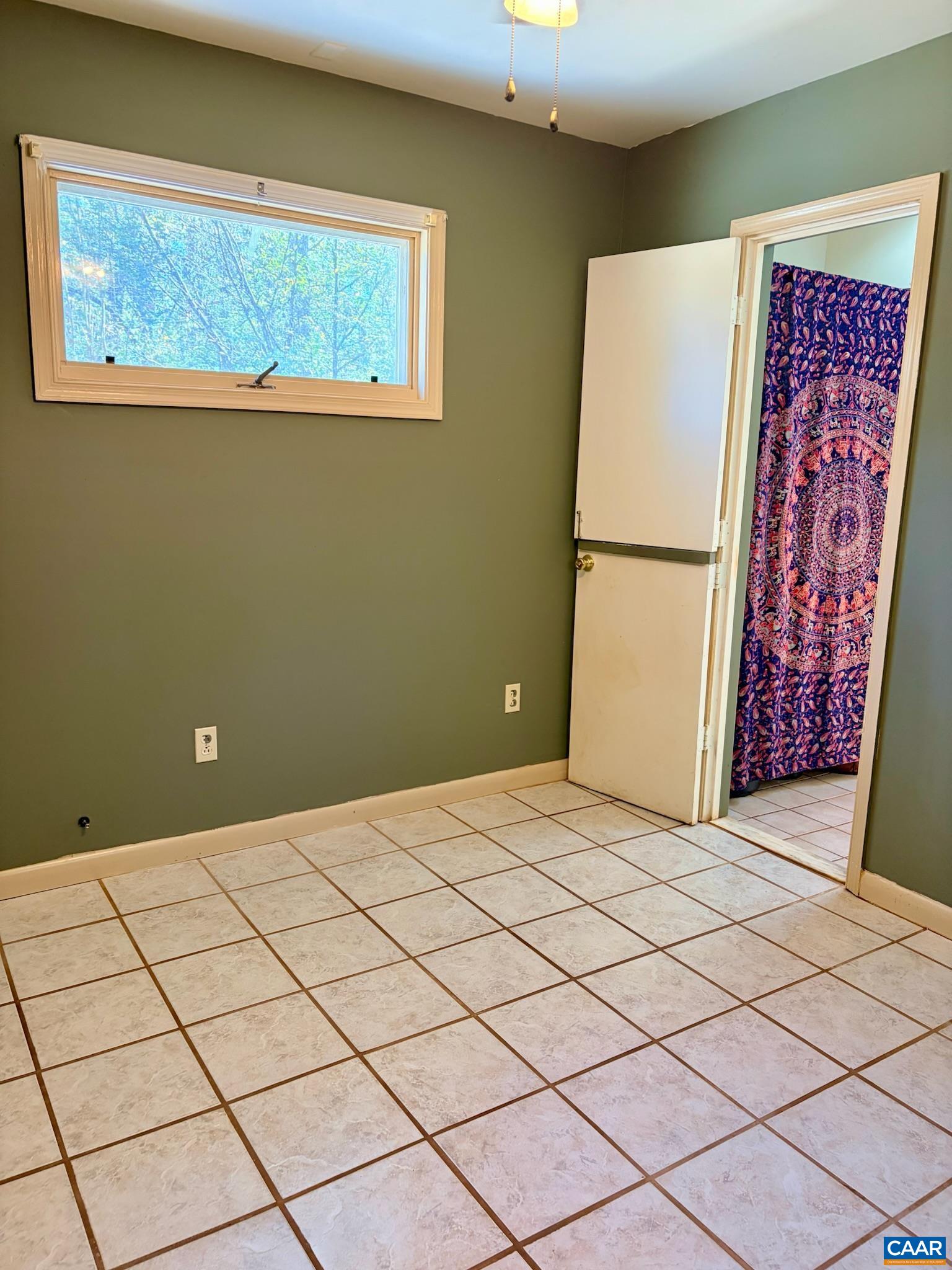 699 Winton Road Amherst, VA 24521 - Photo 21 of 35 a view of a room with a refrigerator and window