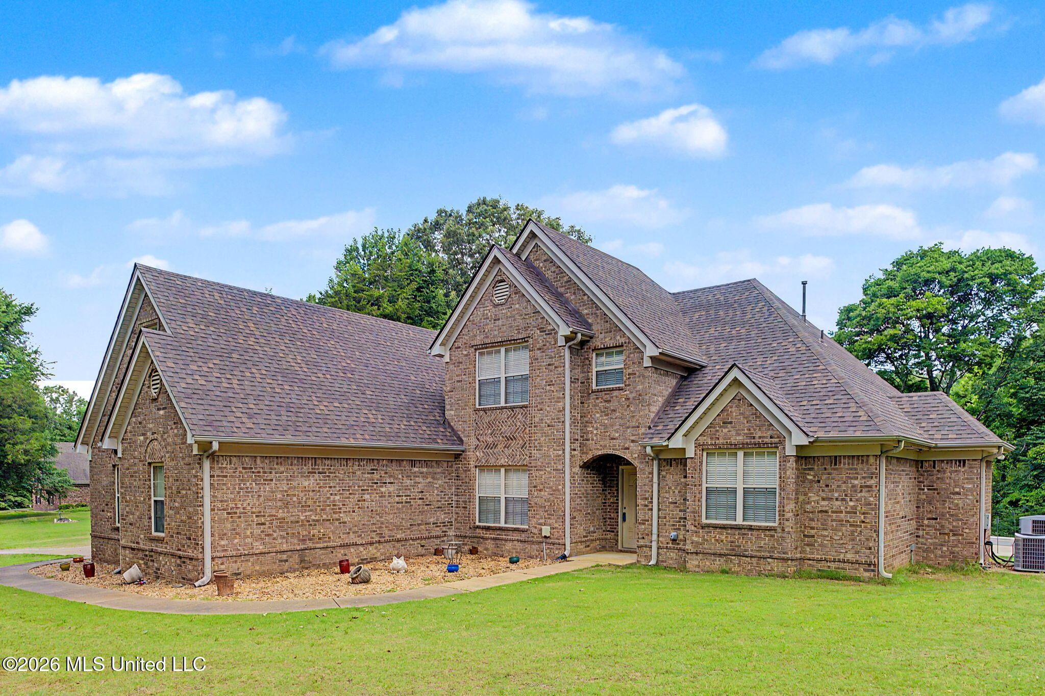 8980 Kerri Ruth Road Hernando, MS 38632 - Photo 1 of 32 2-web-or-mls-8980 Kerri Ruth Rd-1