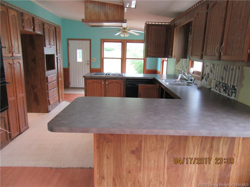 4240 Quarry Road New Albany, IN 47150 - Photo 3 of 24