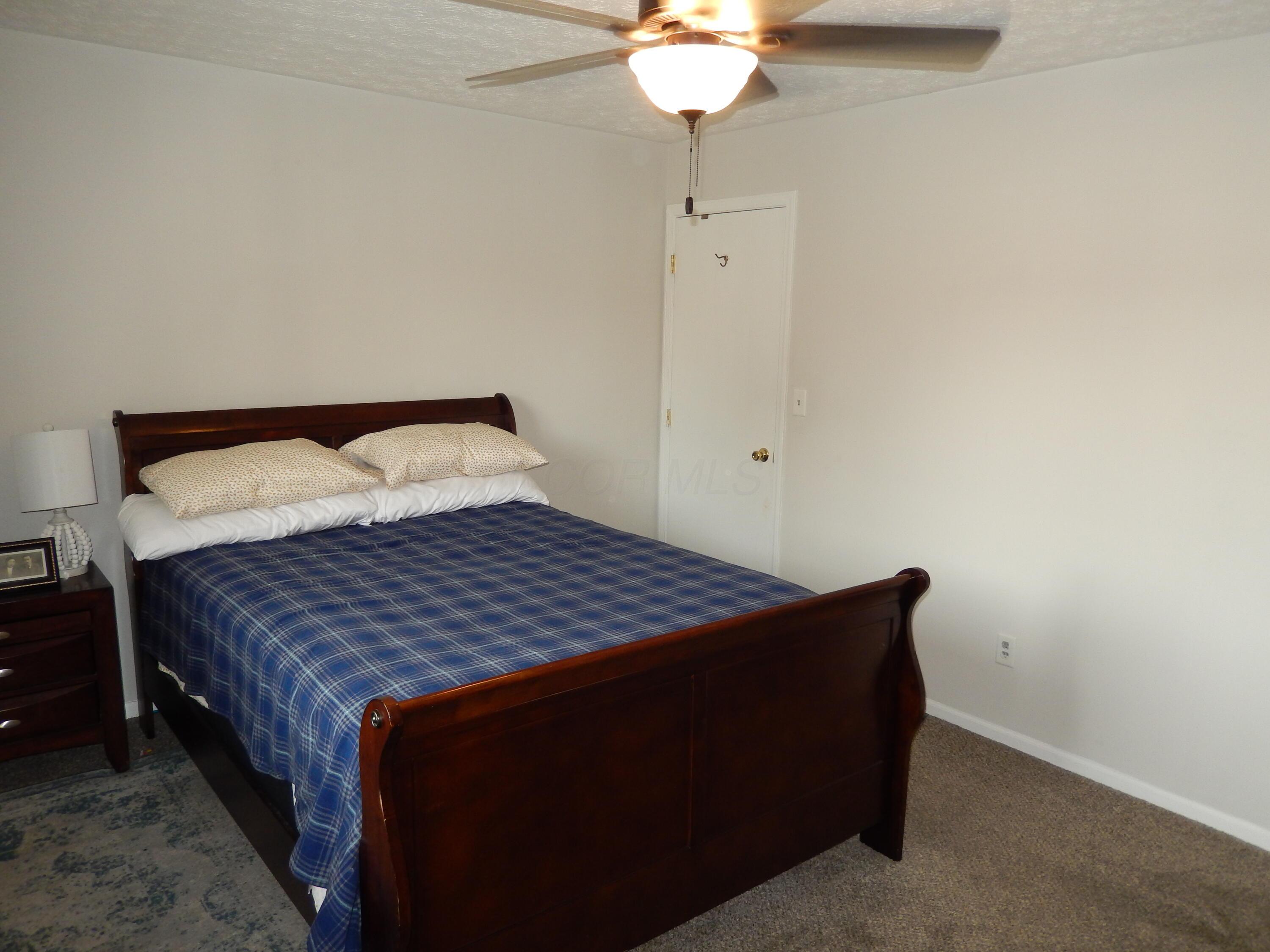 3941 Karl Road, Unit 322 Columbus, OH 43224 - Photo 17 of 42 Bedroom