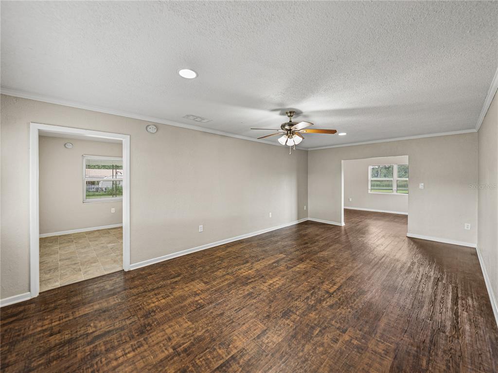 1015 Sutton Road Lakeland, FL 33810 - Photo 8 of 52 Gallery Image 8