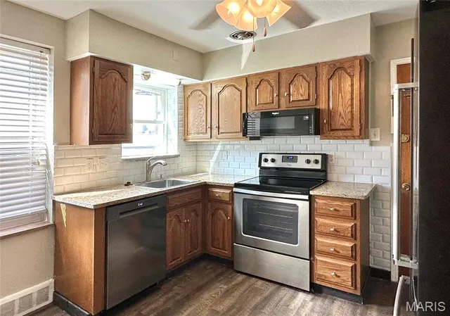 $99,000 | 4719 Jamieson Avenue, Unit 4, St. Louis, MO 63109